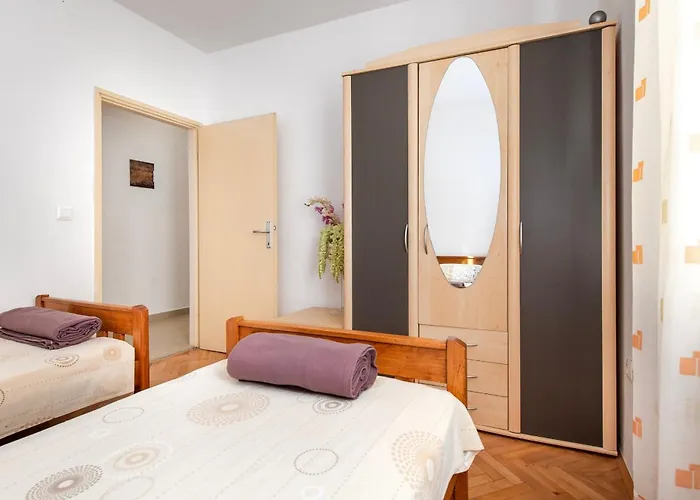 House Milica * Bibinje