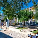 House Milica Ferienhaus Bibinje