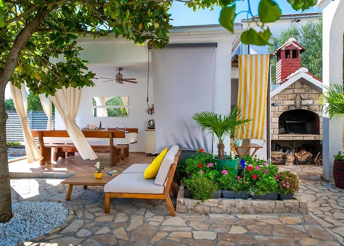 House Milica Ferienhaus Bibinje